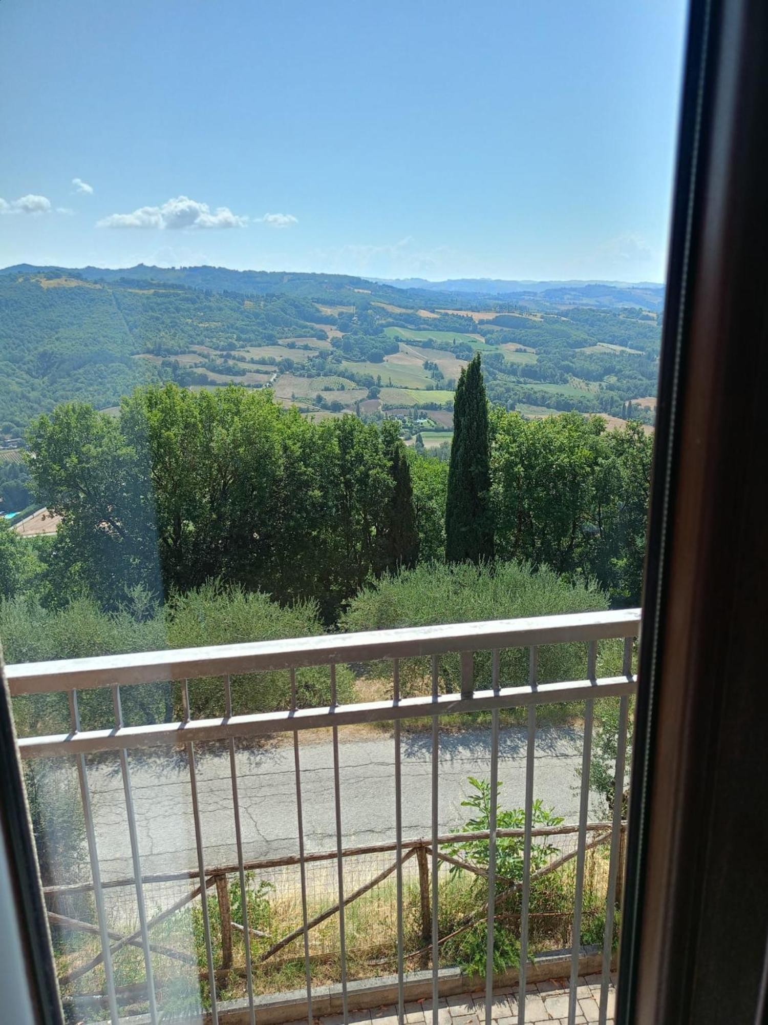 Fortebraccio Montone  Exterior foto